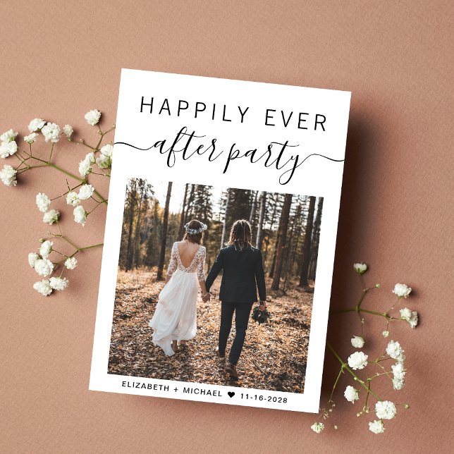 Glücklicherweise immer nach dem Party Foto QR Code Ankündigung (An chic Happily Ever After Party Invitation to set the tone for an unforgettable event)