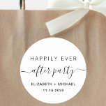 Glücklicherweise immer nach dem Party Hochzeit Emp Runder Aufkleber<br><div class="desc">Ein moderner Aufkleber für Ihre Hochzeitsrezeption oder Ihre Party Einladungen,  Gefallen und Korrespondenz mit "Happily Ever After Party" in einer Mischung aus einfacher Typografie und trendigem Drehbuch mit Swashes,  Ihren Vornamen und Datum.</div>