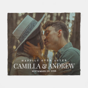 Glücklicherweise immer nach der Hochzeit des Fotos Fleecedecke