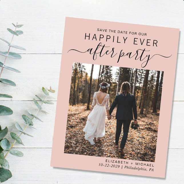 Glücklicherweise immer nach Hochzeit Empfang Save  Ankündigungspostkarte (A stylish save the date announcement for a reception to celebrate your elopement or private wedding)