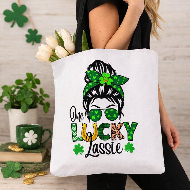 Glückliches Mädel St. Paddy's (Von Creator hochgeladen)