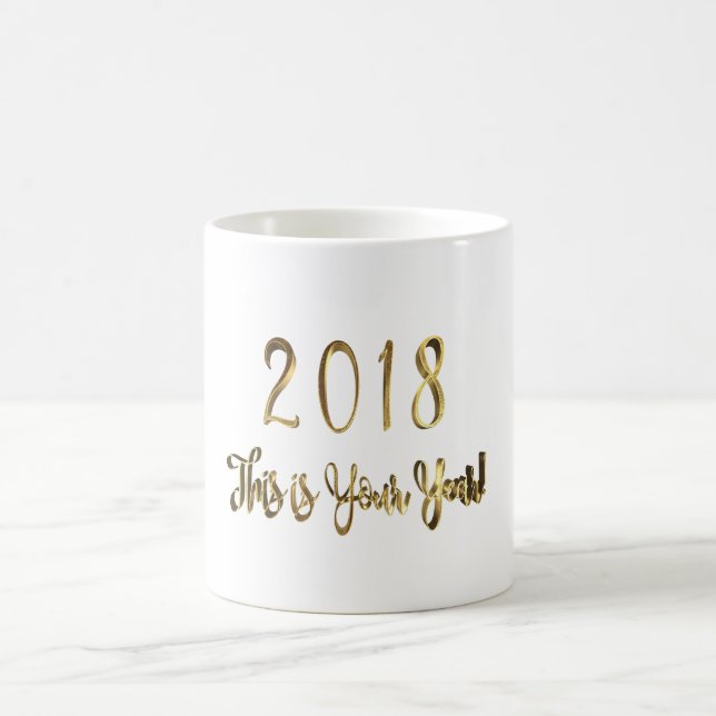 Glückliches neues Jahr 2018 Gold Look Typografie Kaffeetasse (Mittel)