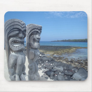 Glückliches tiki Statue Hawaiianer mousepad