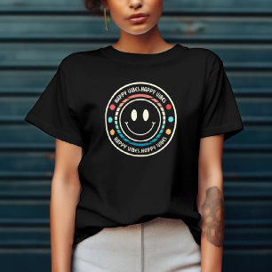 Glückliches Vibes T-Shirt – Freude ausstrahlen 