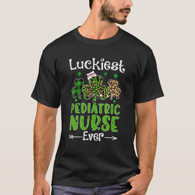Glücklichste Kinderkrankenversorgung je Patricks D T-Shirt (Vorderseite)