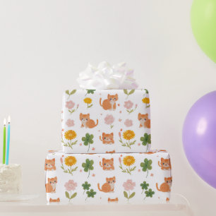 Glückskatzen und Kleeblätter Geschenkpapier