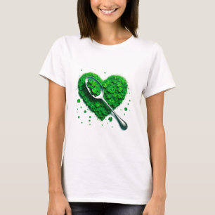 Glücksklee 🍀 Ein zeitloses Symbol für Glück T-Shirt