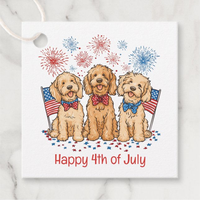 Glückwunsch 4. Juli Goldendoodle Hunde Feuerwerk Geschenkanhänger (Vorderseite)