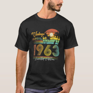 Glückwunsch 59. Geburtstag 59 Jahre Vintager April T-Shirt
