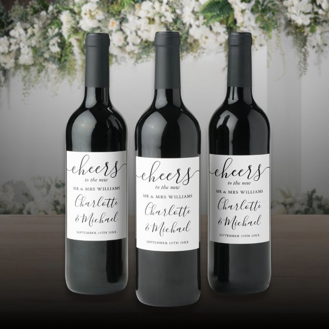 Glückwunsch an Herrn und Frau Black Script Hochzei Weinetikett (Cheers To Mr And Mrs Black Script Wedding Wine Label)