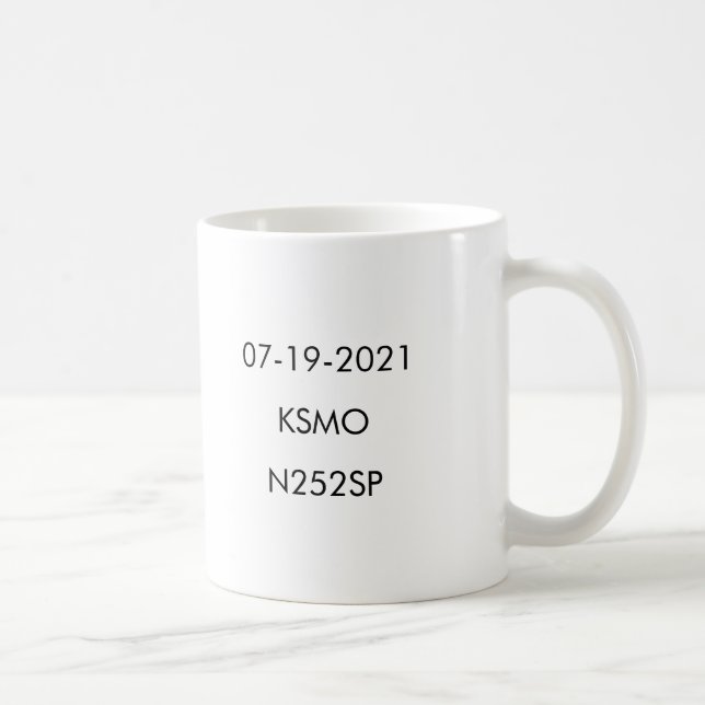 Glückwünsche auf Ihrem ersten Solo - anpassbare Ta Kaffeetasse (Rechts)