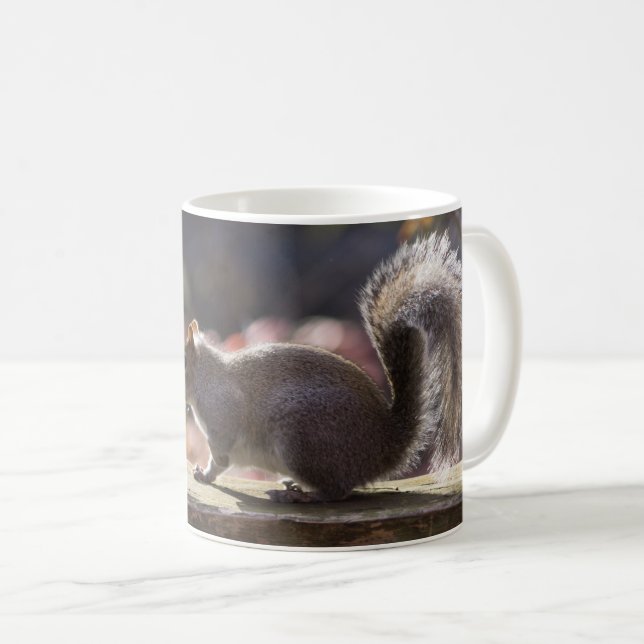 Glühende Eichhörnchen-Tasse Kaffeetasse (VorderseiteRechts)