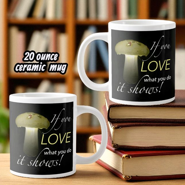 Glühende Keramik Solar Mushroom Inspiration Jumbo-Tasse (design view on both sides of handle)