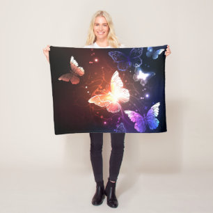 Glühende Nachtschmetterlinge Fleecedecke