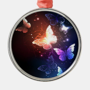 Glühende Nachtschmetterlinge Ornament Aus Metall