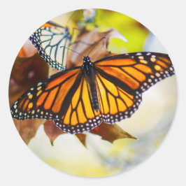 Glühender Monarchsticker Runder Aufkleber