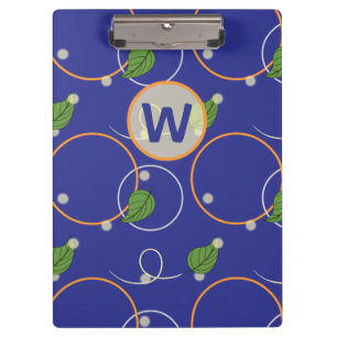 Glühwürmchen über der Wasserklammer Klemmbrett