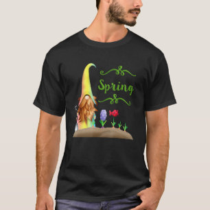 Gnom Blumen Garten Frühling Grün Typografie Sandym T-Shirt