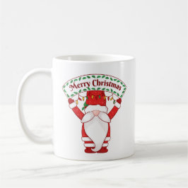 Gnom hält Weihnachtsbanner Kaffeetasse