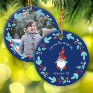 Gnom Süßer Gnom Elf Floraler Kranz Foto Blau Keramik Ornament