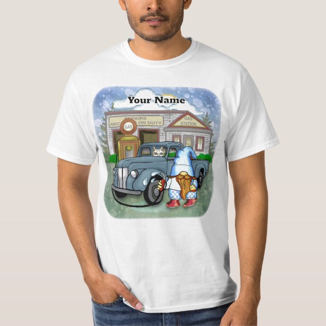 Gnom-Tankstelle T-Shirt (Vorderseite)
