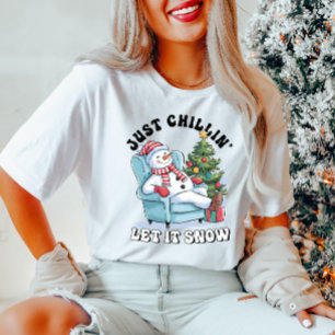 Gnome Chillin Weihnachten Frauen T - Shirt