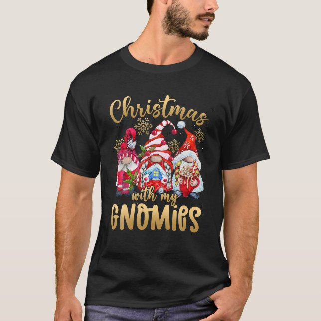 Gnome Christmas Pajamas Matching Family Gnomies Fu T-Shirt (Vorderseite)