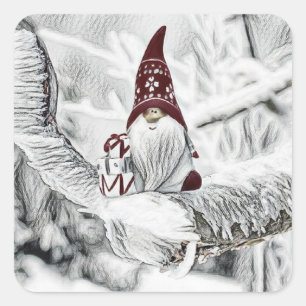 Gnome im Schnee Aquarellmalerei  Quadratischer Aufkleber