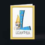 Gnome Kids Letter L Name and Age Birthday Gruß Karte<br><div class="desc">Klicken Sie auf "Anpassen", um die Randfarbe zu ändern. Wenn Sie den Namen und das Alter eines Geburtstagsmädchens oder eines Jungen zu unserer Monogrammkarte hinzufügen, erstellen Sie einen einmaligen, speziell für Kinder gestalteten Geburtstagsgruß. Neben dem großen blauen Buchstaben mit gelben und orangefarbenen Sternen und Spiralen zu stecken ist eines unserer...</div>