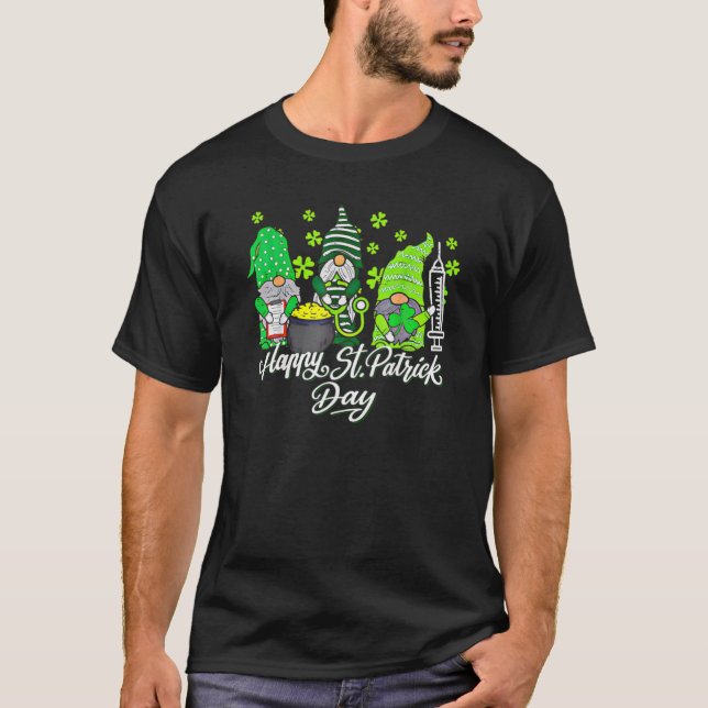 Gnome Nurses Saint Pattys Scrub Nurse St Patricks T-Shirt (Vorderseite)
