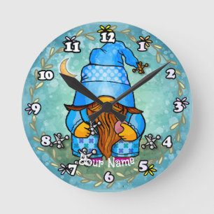 Gnome Playing Jacks Runde Wanduhr