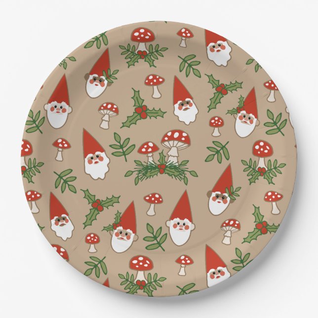 Gnome und Pilze auf Tan Woodland Urlaub Pappteller (Vorderseite)