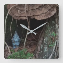 Gnome Zuhause Wall Clock