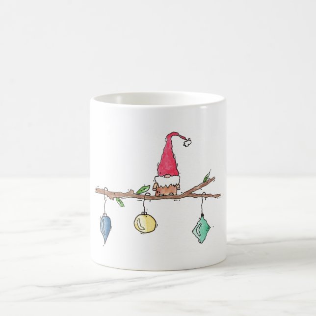 Gnome, Zweige und Weihnachtsschmuck Kaffeetasse (Mittel)