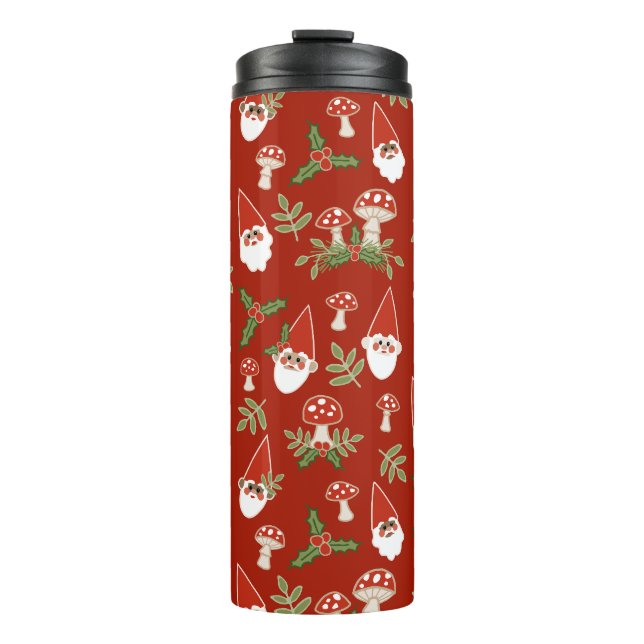 Gnomes and Mushrooms on Cranberry Thermal Tumbler Thermosbecher (Vorderseite)