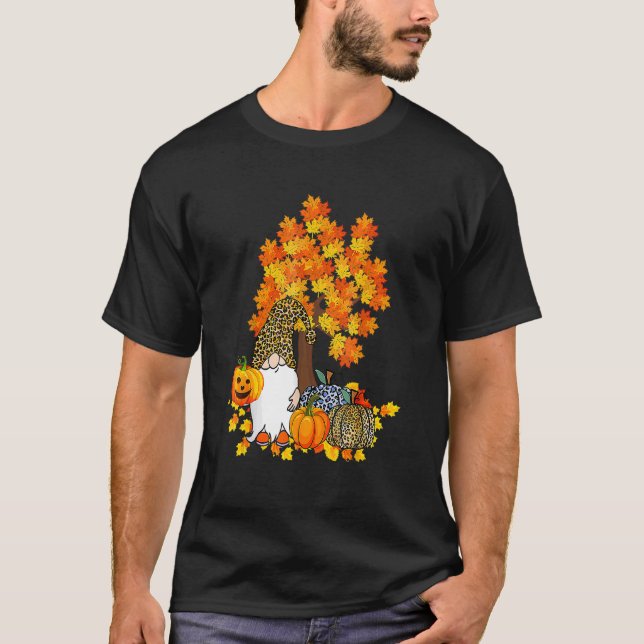 Gnomes Pumpkin Autumn Tree Fall Leaves Thanksgivin T-Shirt (Vorderseite)