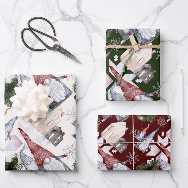 Gnomes Snowflakes Festive Nordic Christmas Pattern Geschenkpapier Set (Vorderseite)
