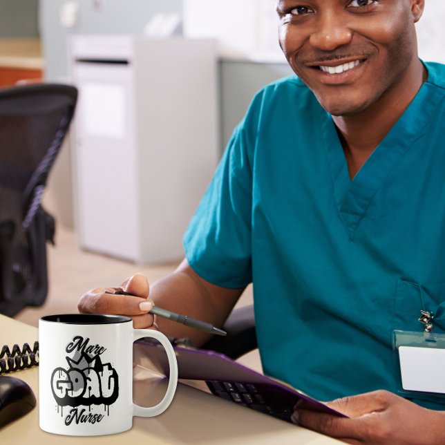 GOAT Nurse Graffiti Style Zweifarbige Tasse (Von Creator hochgeladen)