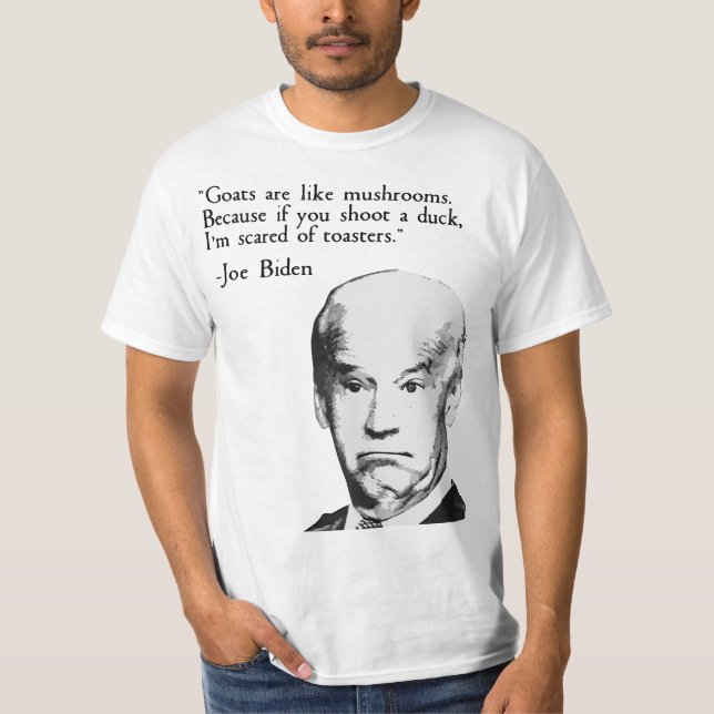 Goats Are Like Mushrooms Because You Shoot A Duck  T-Shirt (Vorderseite)