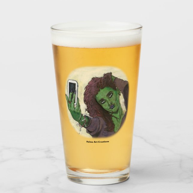 Goblin Girl Handy Selfasy Fantasy Art Glass Cup Glas (Vorne (Gefüllt))