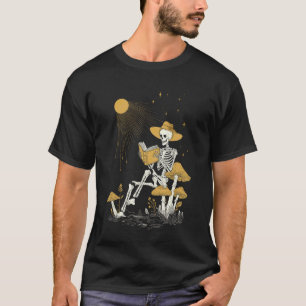 Goblincore Cottagecore Skelett Mondphase Pilz T-Shirt