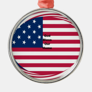 God Bless Our Zuhause: USA Flag Swirl Art Ornament Aus Metall