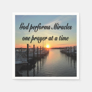 GOD FÜHRT MIRAKLES EINEN PRAYER NACH DER ZEIT DURC SERVIETTE