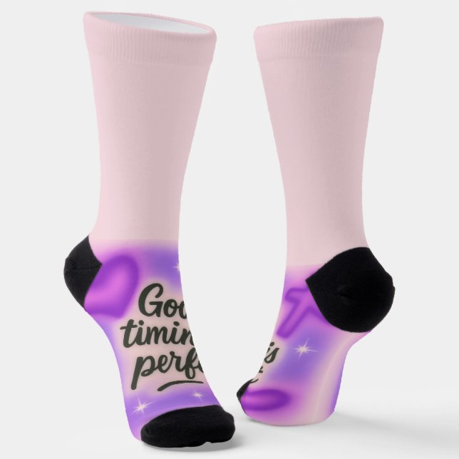 God's Timing is perfect purple y2k Socken (Gewinkelt)