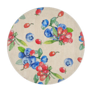 Goji, Blaubeere: Wasserfarben-Illustrationsmuster. Schneidebrett