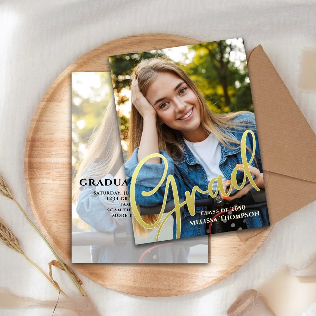 Gold Abschluss Foto Elegante Custom Ankündigung (Graduation photo invitation with gold calligraphy script and a 2-photo template. )