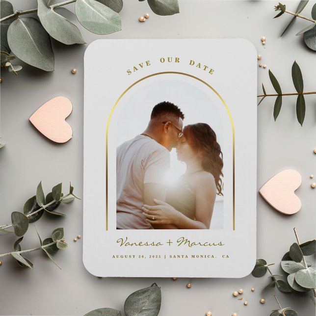 Gold Arched Frame Wedding Foto Save the Date Magnet (Von Creator hochgeladen)