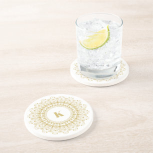 Gold auf weißem, verziertem Mandelkreisdesign Getränkeuntersetzer