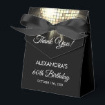 Gold Birthday Party 70's Disco Ball Vielen Dank Geschenkschachtel<br><div class="desc">Erleben Sie Ihren 60. Geburtstag mit unserer 70. Geburtstagsparty 70's Disco Ball Fvor Box. Diese Gunst Box erfasst das Wesen der Disco-Zeit, macht es die perfekte Wahl für eine disco-thematische Bash oder jedes Ereignis, wo Sie gewollt, eine Touch von "70er Magic. In einem zauberhaften Gold-Schatten verströmt diese Gunst-Box ein Gefühl...</div>