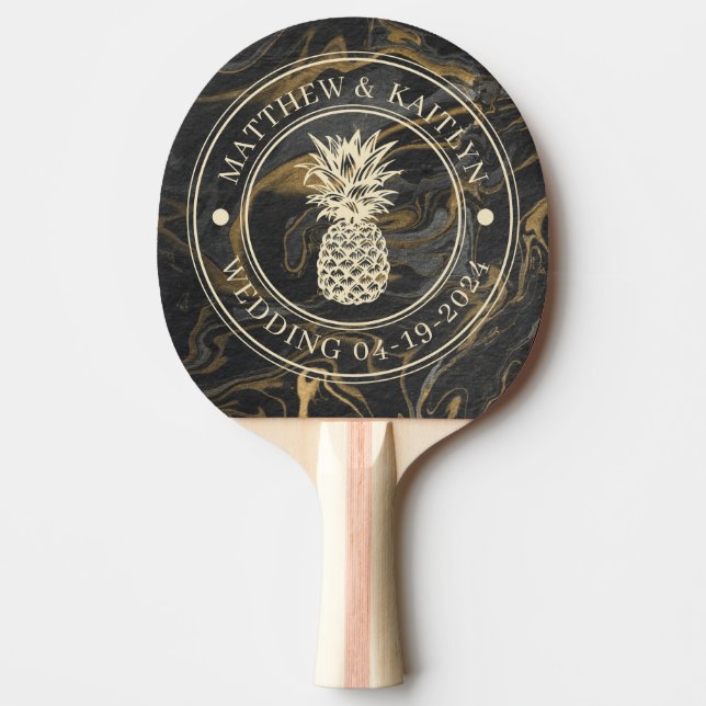 Gold Black Marble Pineapple Wedding Crest & Names Tischtennis Schläger (Vorderseite)